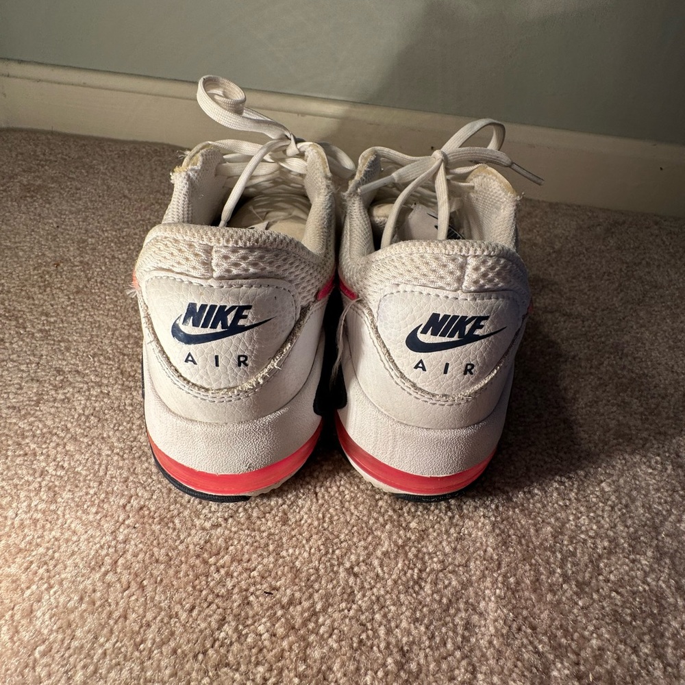 Nike Wmns Air Max Excee 'Pink Navy' - Picture 3 of 8